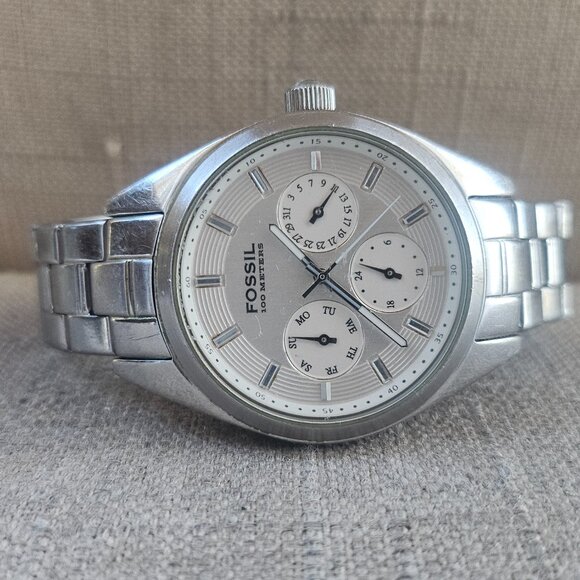 Fossil Girls Wristwatch Multi Functional Analog Quartz Silver Tone Wrist Watch main image 13